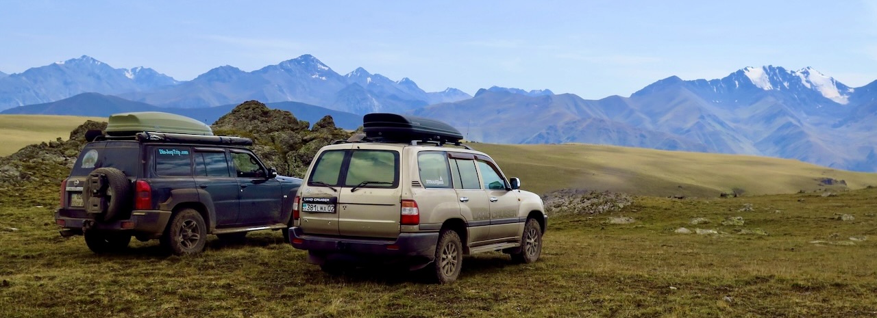 SUVs in highlands