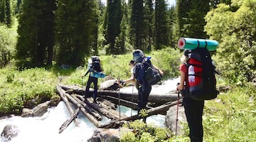 crossing mountain rivers